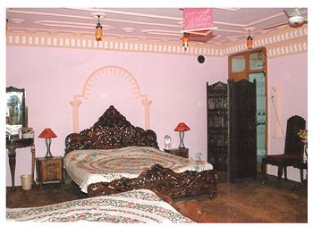 Hotel Zahgeer Continental グルマルグ エクステリア 写真